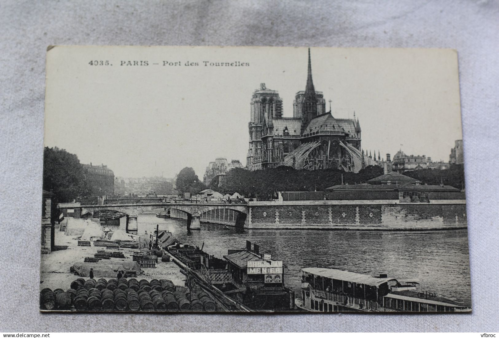 Paris 75, port des Tournelles