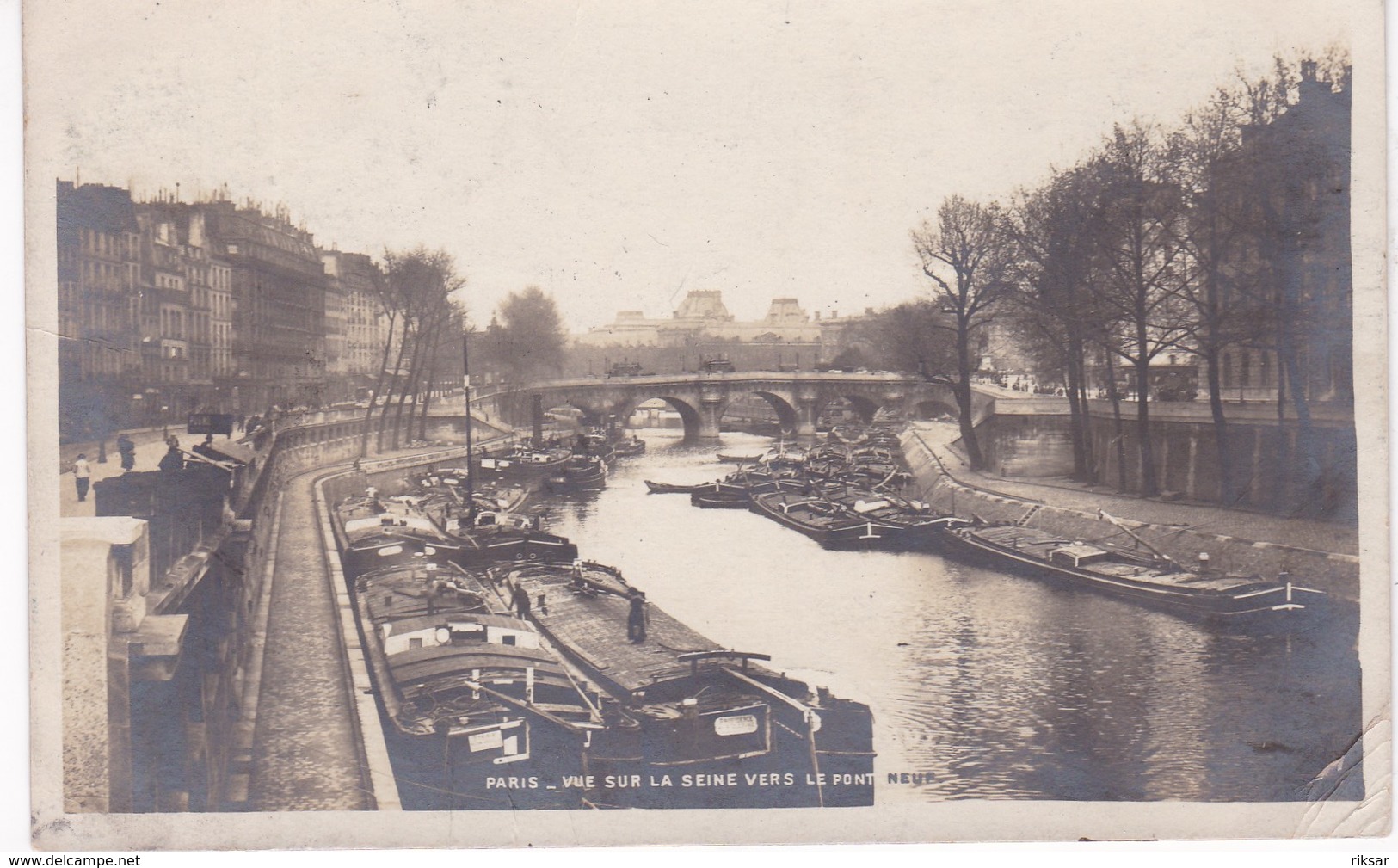 PARIS(BATEAU PENICHE)