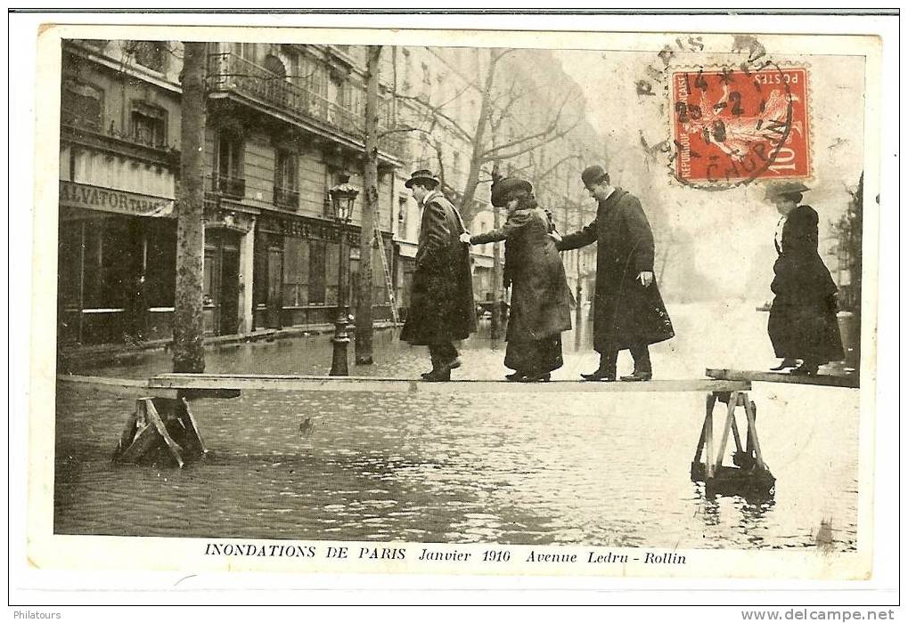 PARIS / INONDATIONS 1910 - Avenue Ledru-Rollin