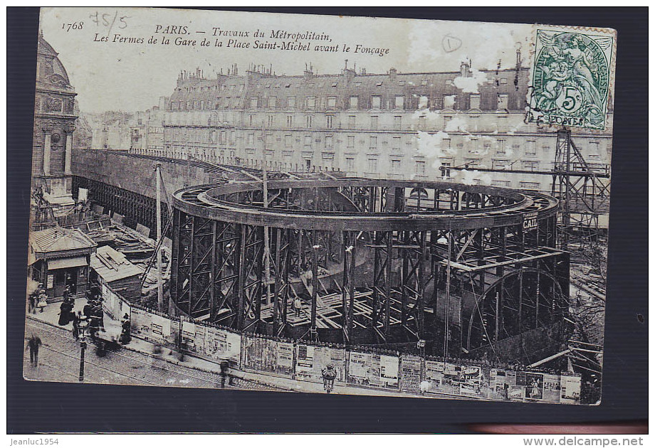 PARIS METRO CONSTRUCTION