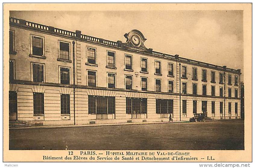 paris  -ref-B152 -  hopital militaire du val de grace - batiment des eleves du service de sante - carte bon etat -