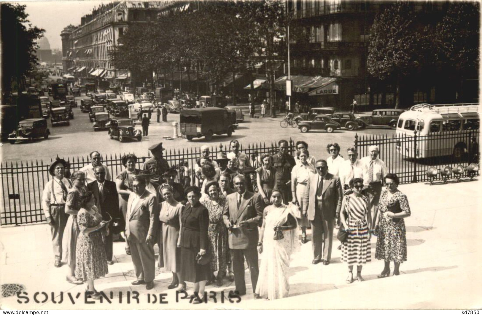 Paris, Souvenir de Paris