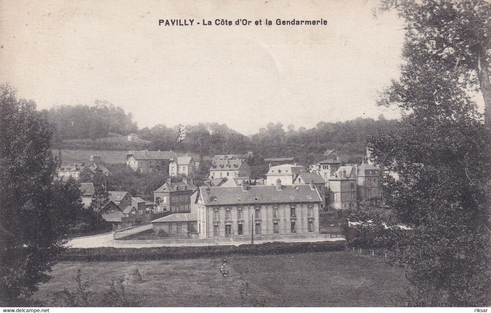 PAVILLY(GENDARMERIE)