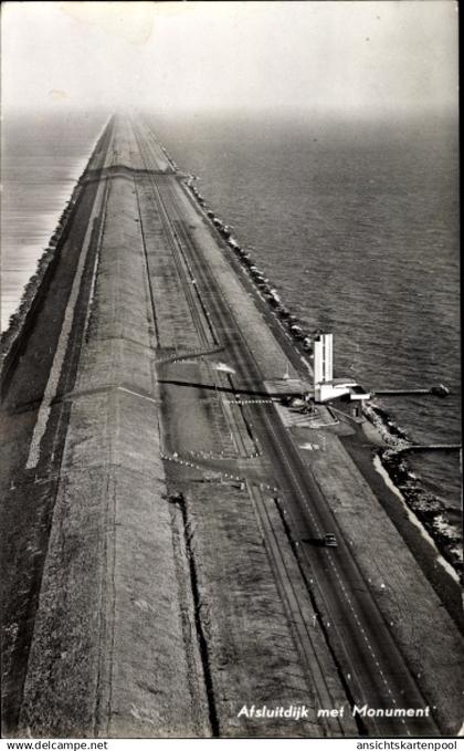 CPA Den Oever Wieringen Nordholland Niederlande, Afsluitdijk met Monument