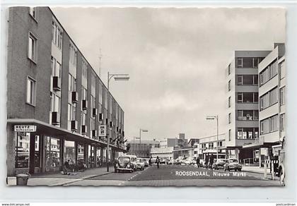 ROOSENDAAL - Nieuwe Markt