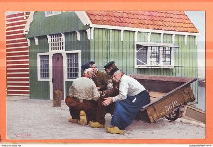 24480 /⭐ ◉  VOLENDAM Noord-Holland Discussie tussen mannen 1909 à Emma CHABOT c HERVET Paris Photochromie Serie 80 1950