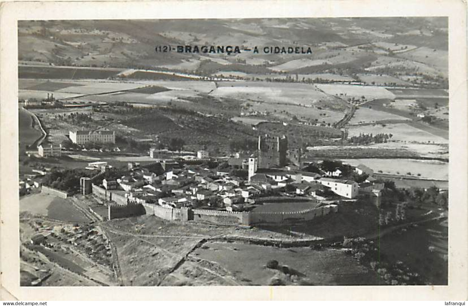 pays div-ref EE505- portugal - braganca - a cidadela  -