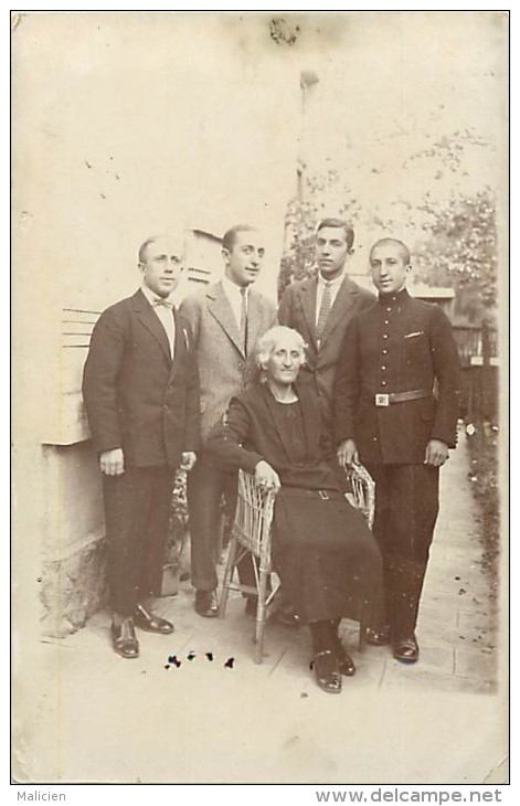 - pays divers - ref- F817 - bulgarie - bulgaria -  carte photo famille armenienne ? -