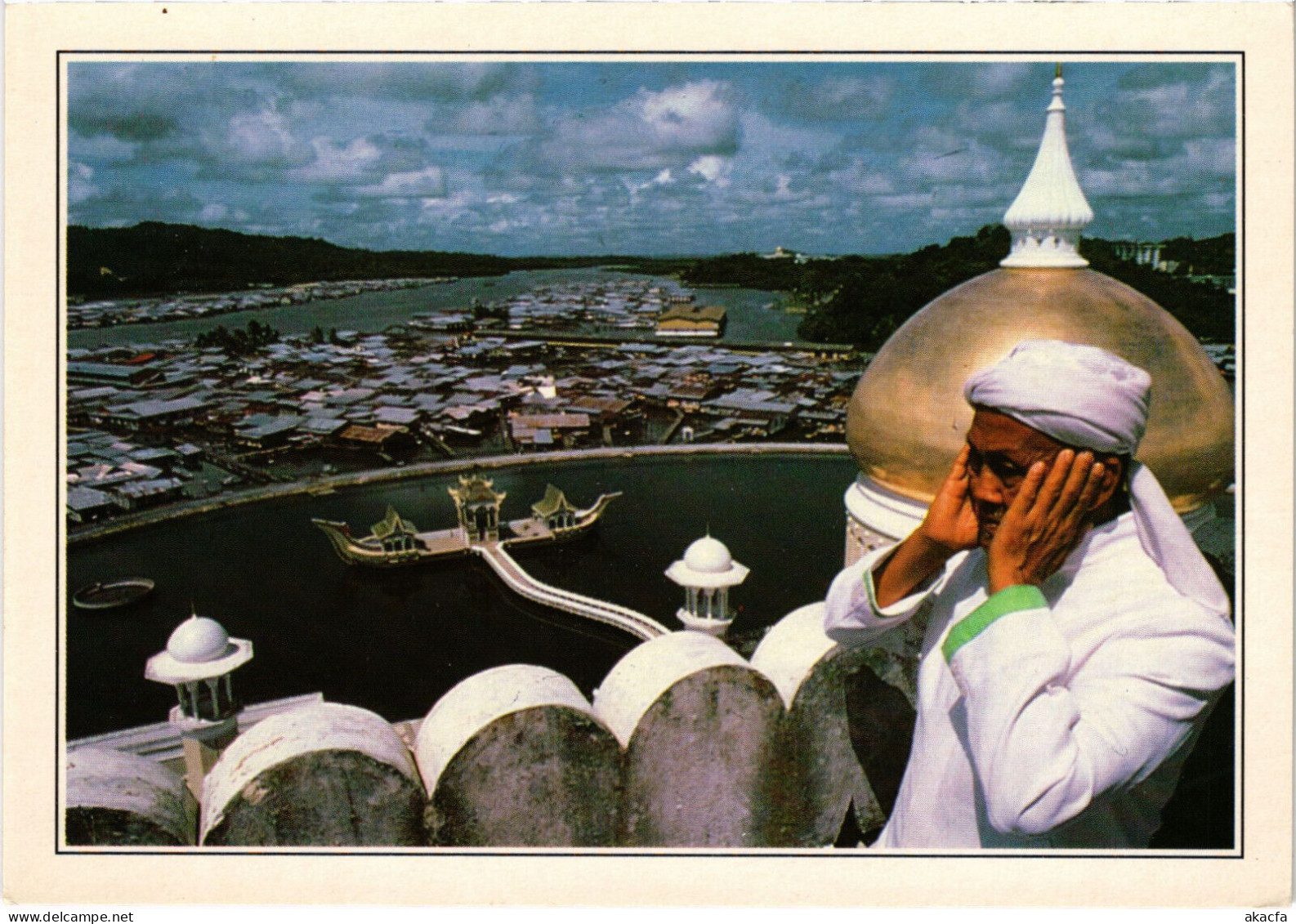 PC BRUNEI, BANDAR SERI BEGAWAN, PRAYER CALL, Modern Postcard (b48065)