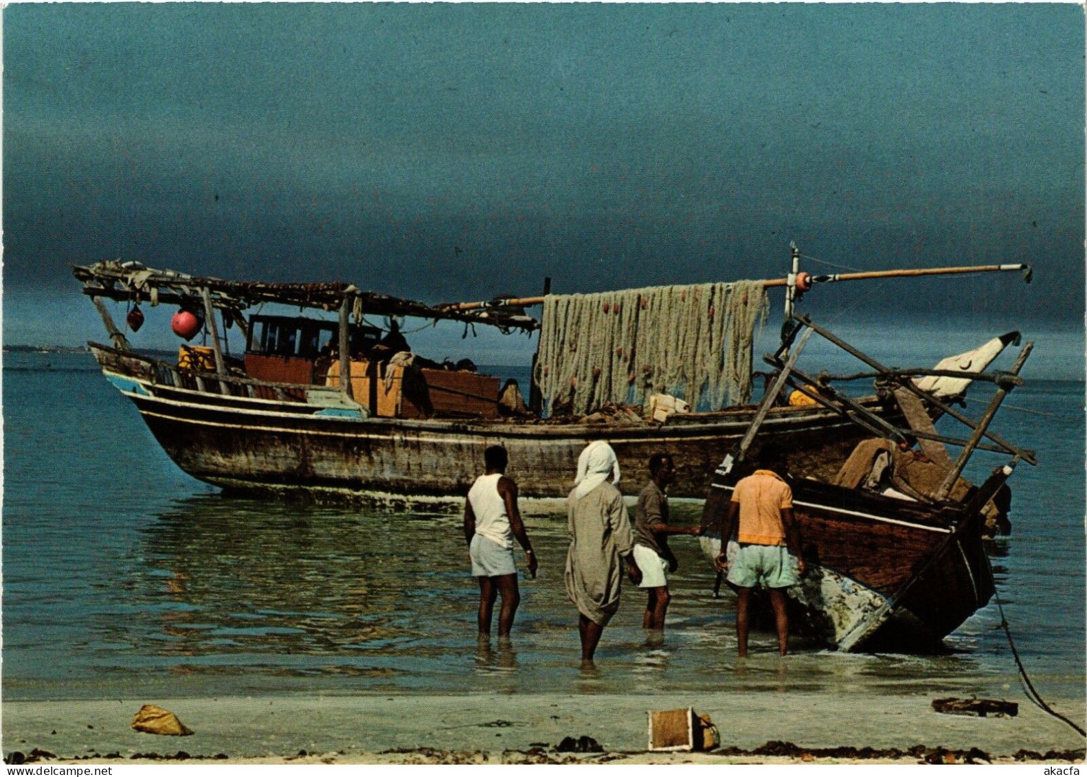 PC CPA BAHRAIN, BAHRAIN, FISHING DHOWS, Modern Postcard (B3768)