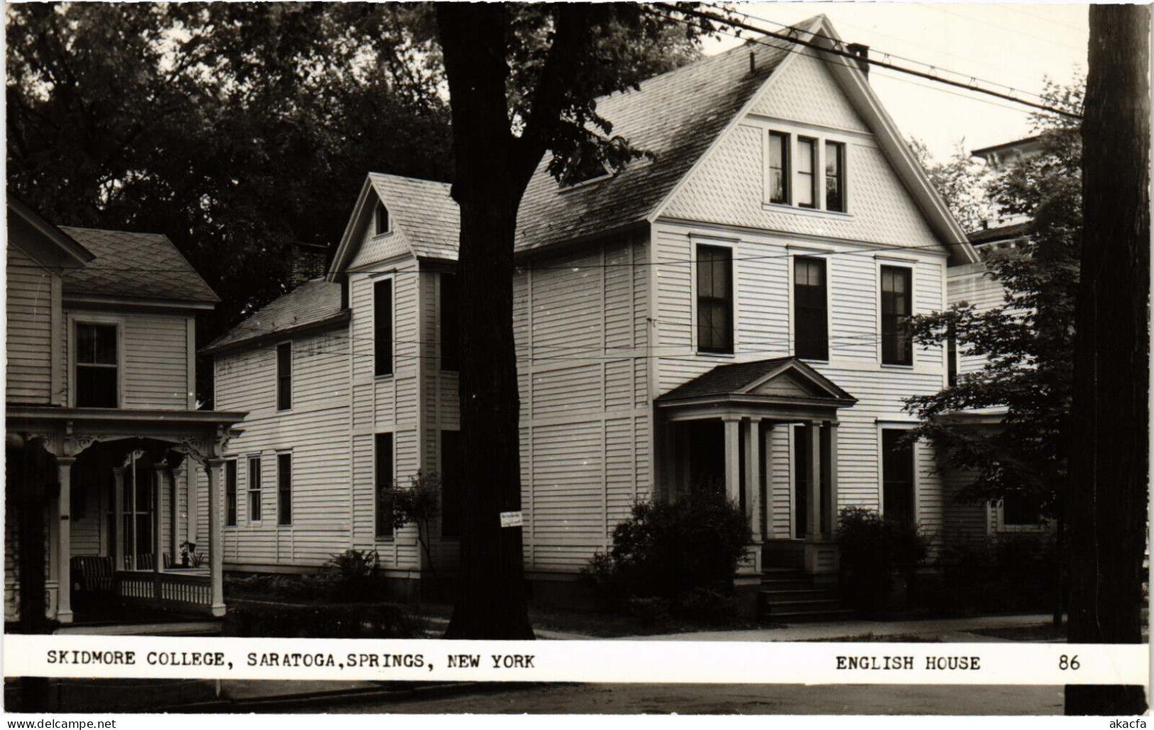 PC US, NY, SARATOGA SPRINGS, SKIDMORE COL, Vintage REAL PHOTO Postcard (b49542)