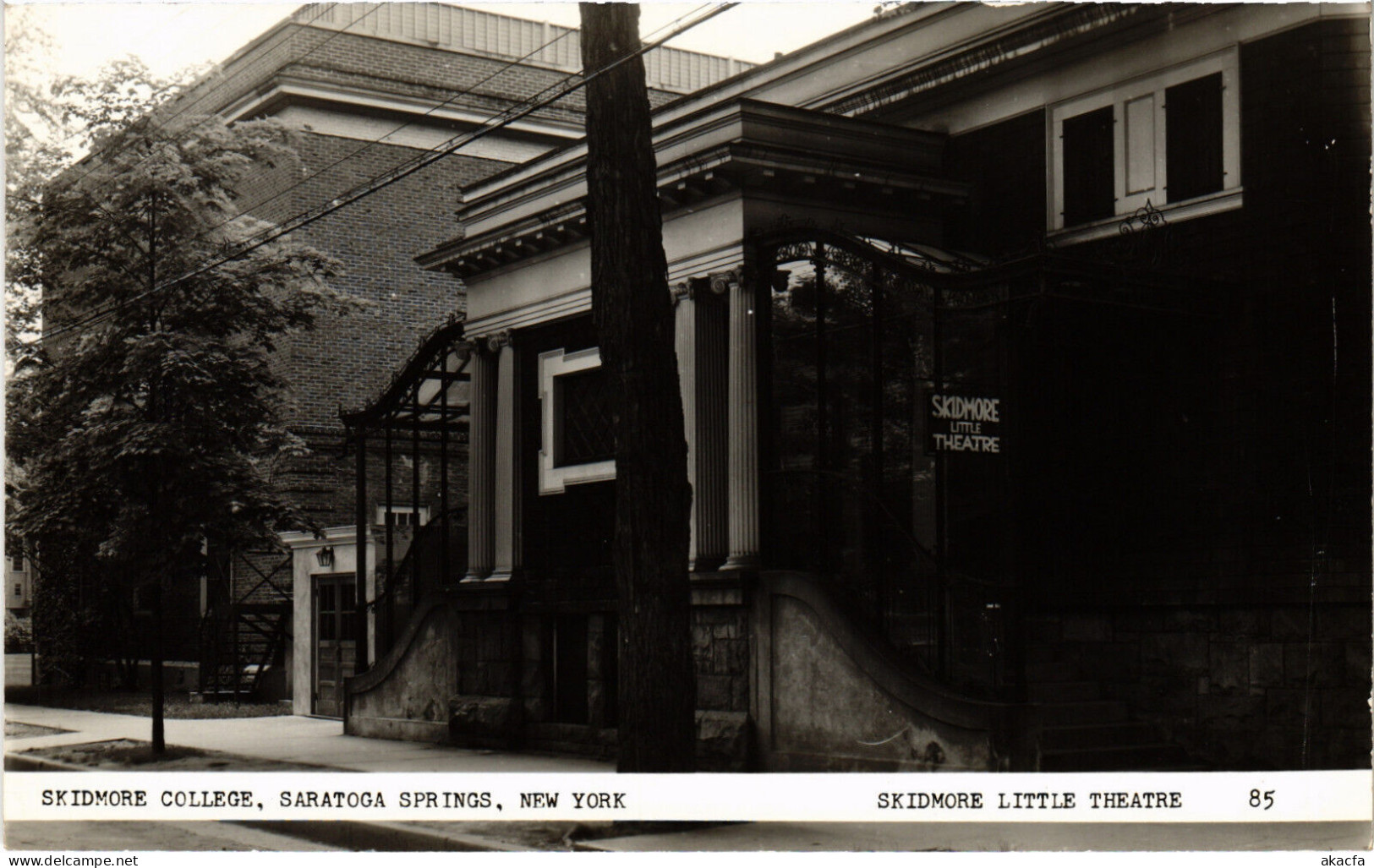 PC US, NY, SARATOGA SPRINGS, SKIDMORE COL, Vintage REAL PHOTO Postcard (b49544)