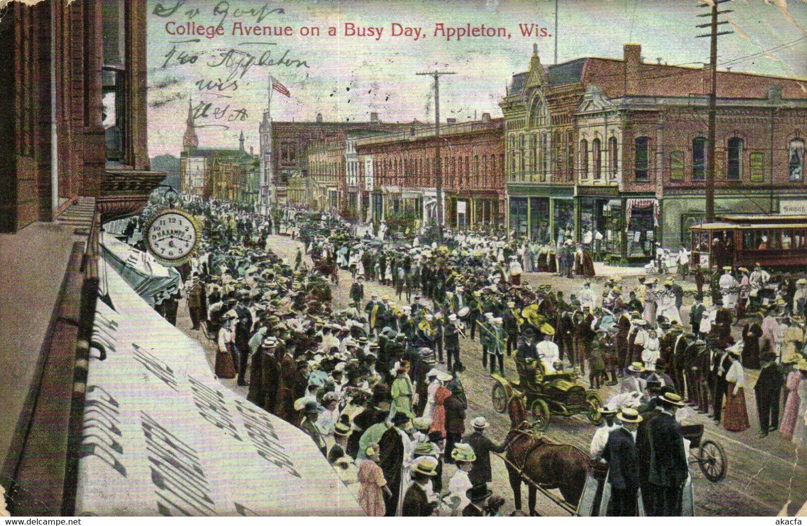 PC US, WI, APPLETON, COLLEGE AVENUE ON A BUSY DAY, Vintage Postcard (b29657)