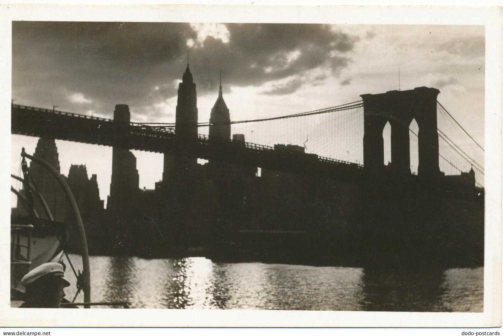 PC11978 Brooklyn Bridge and Skyline of Lower Manhattan. RP