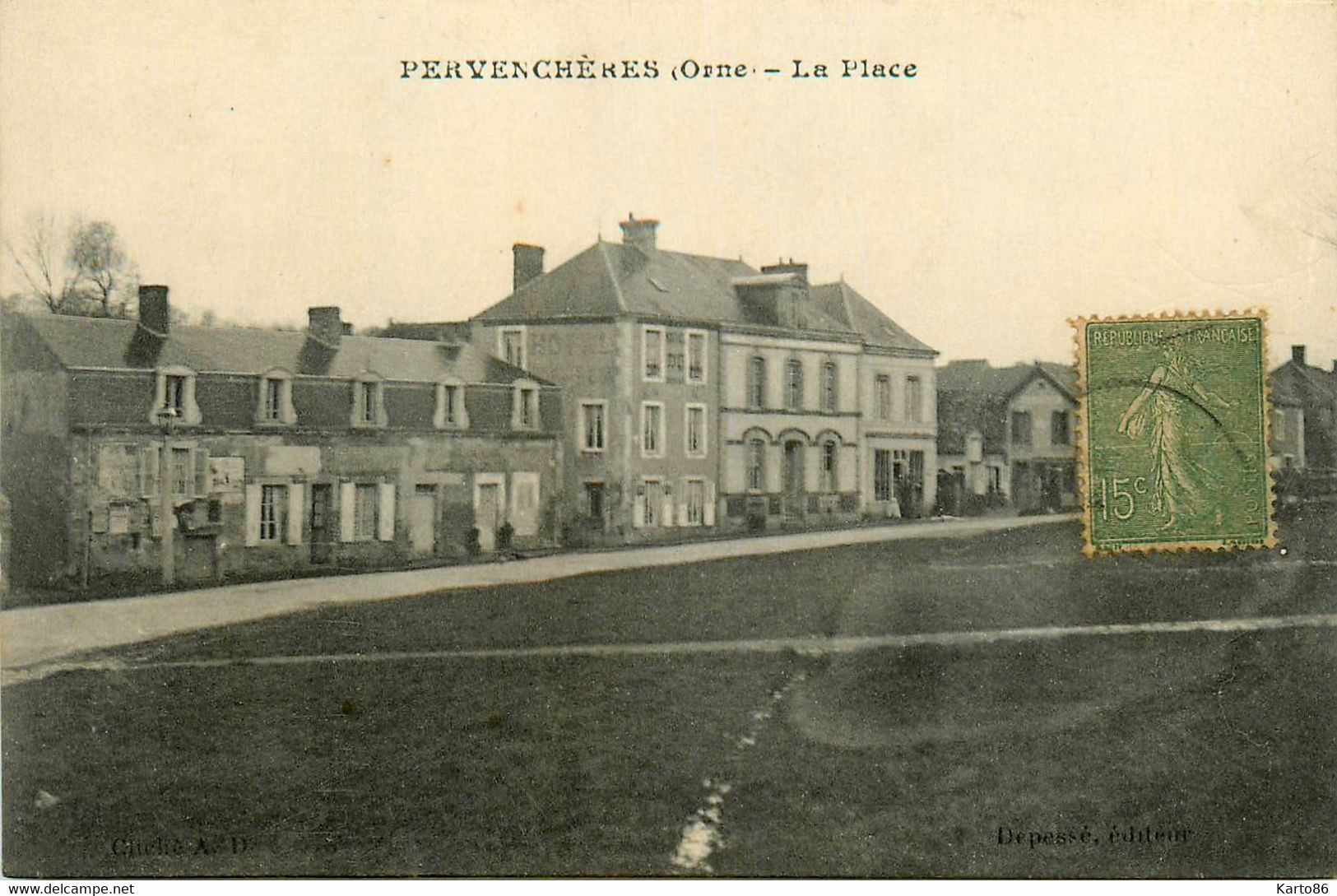 pervenchères * la place du village