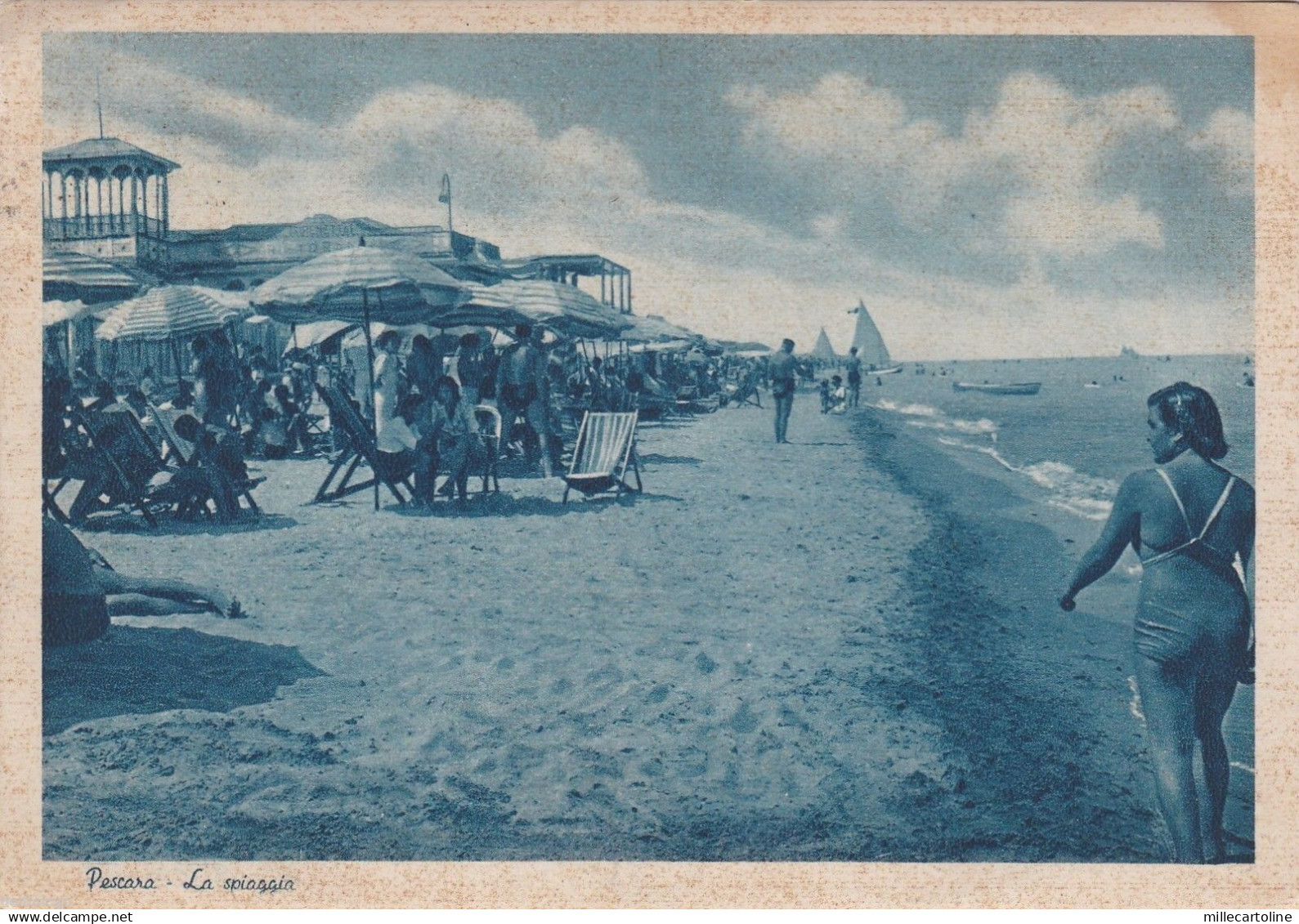 # PESCARA: LA SPIAGGIA