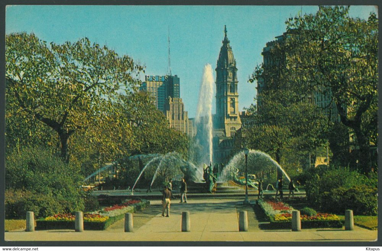 PHILADELPHIA vintage postcard USA