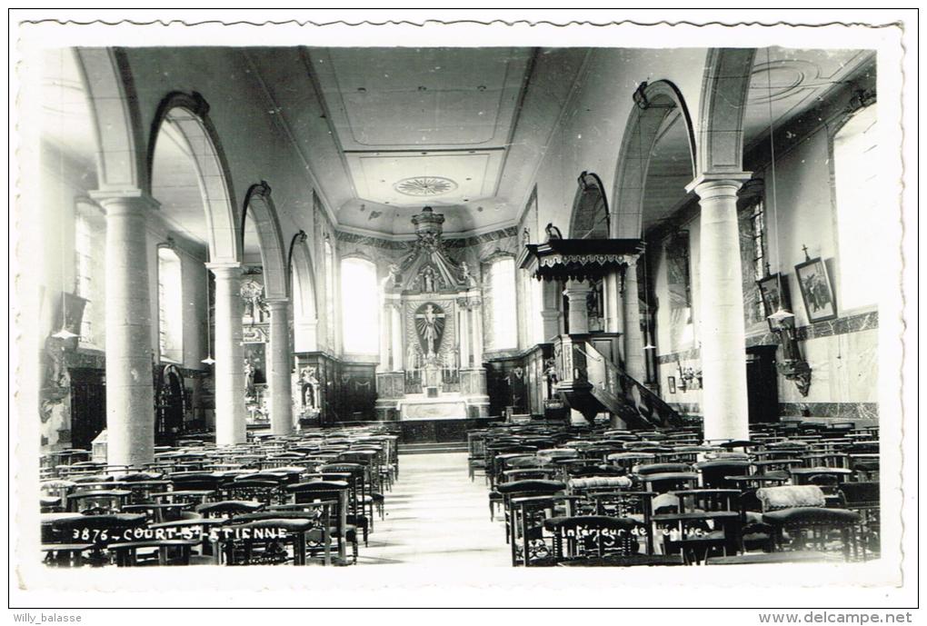 Photo Carte "Court Saint Etienne" intérieur de l'Eglise