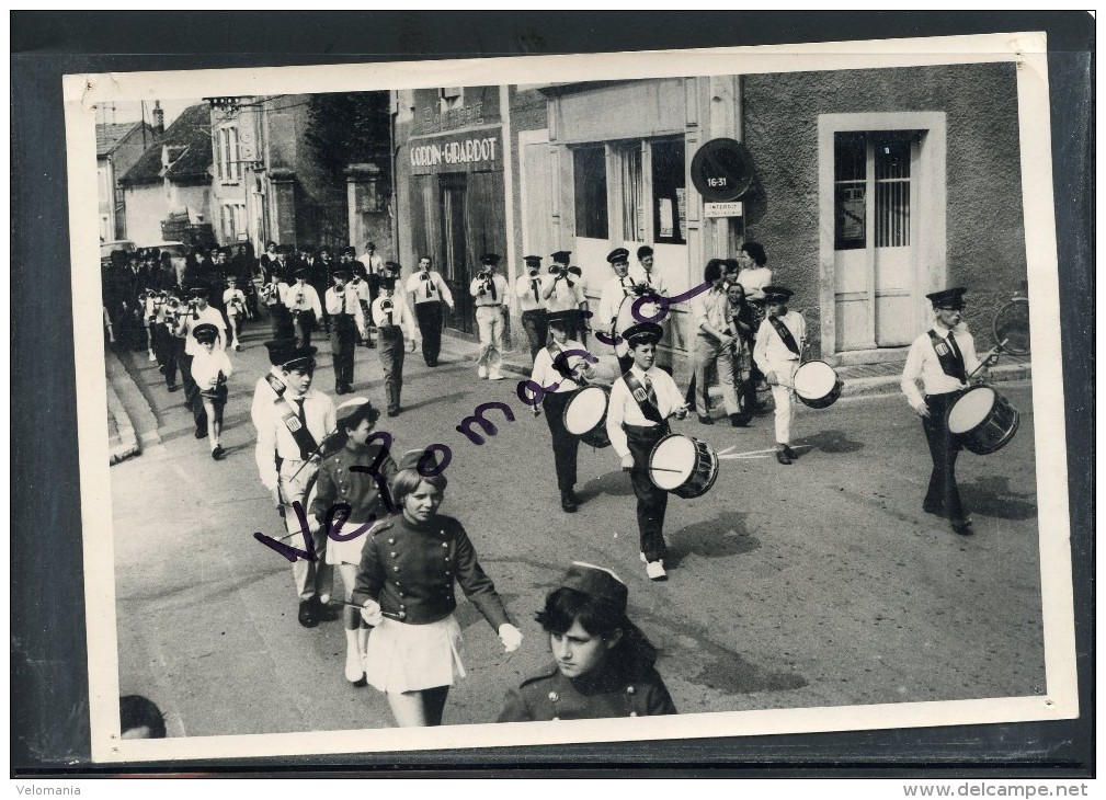 Photo Clamecy ou environs     ?     " Photo Guy Beaufils Clamecy"