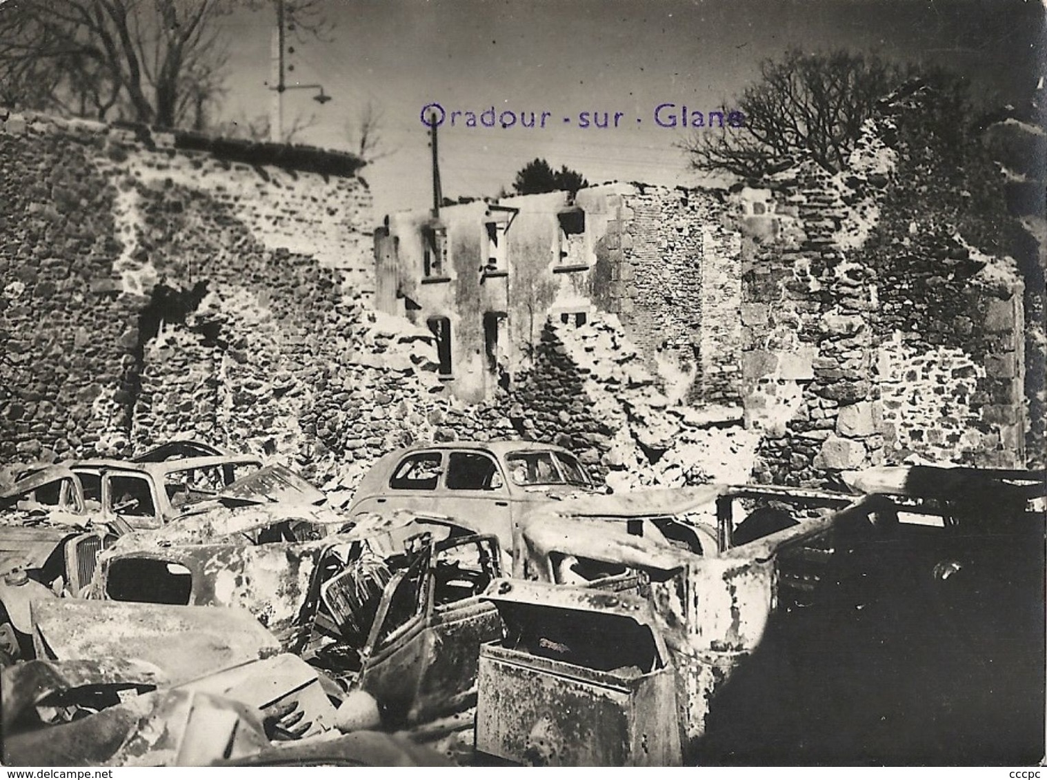 Photo Oradour sur Glane datée du 27/10/45