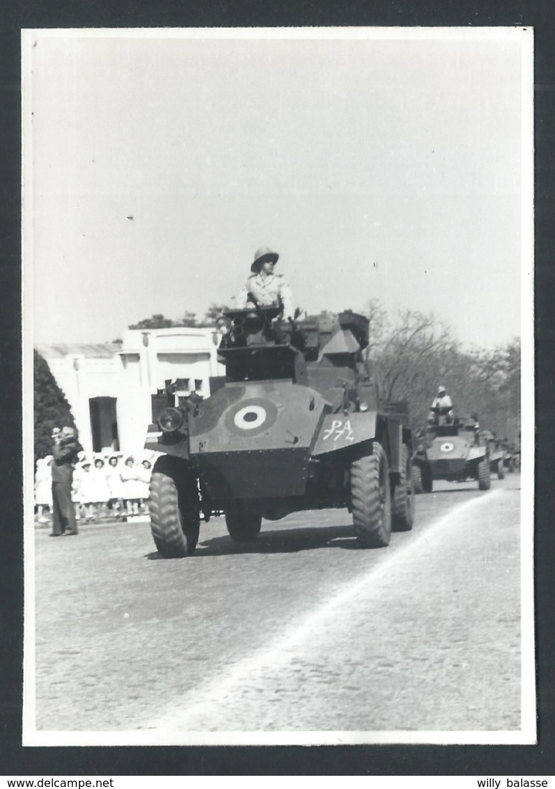 +++ PHOTO Propagande - Afrique - Congo Belge - Défilé à ELISABETHVILLE - LUBUMBASHI - 1945  //