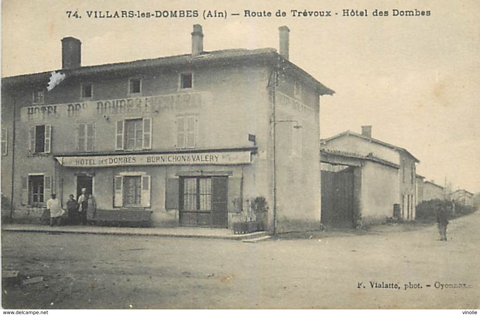 PIE 17-F  - 4309 :  VILLARS-LES-DOMBES  HOTEL