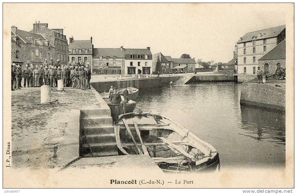 PLANCOET (22) port quai groupe de sapeurs pompiers