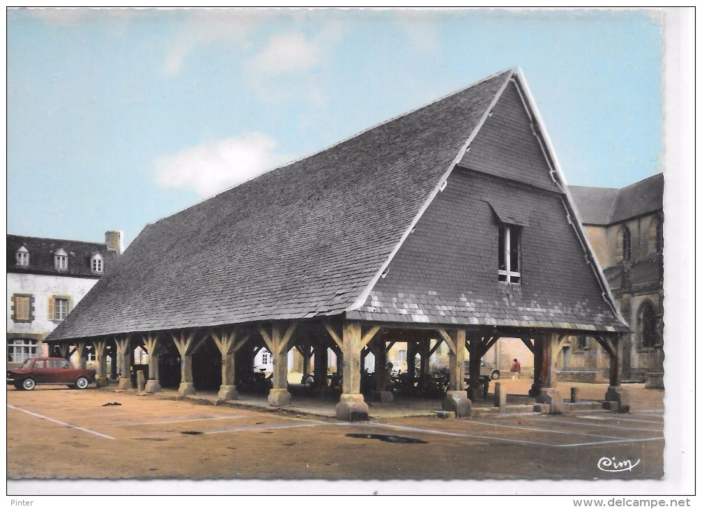 PLOUESCAT - Les Halles