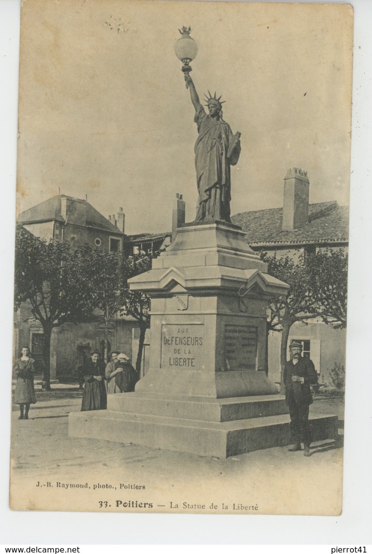 POITIERS - Statue de la Liberté