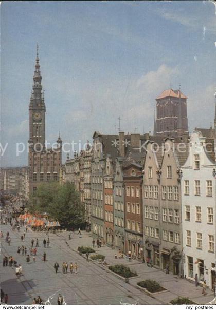 72062628 Danzig Westpreussen Haeuserfront mit Kirchturm Danzig