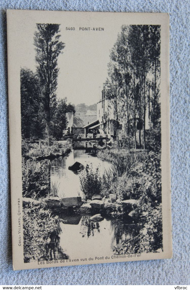 Pont Aven, les bords de l'Aven vus du pont du chemin de fer, Finistère 29