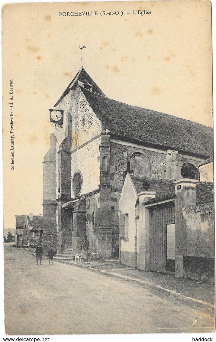 PORCHEVILLE : L'EGLISE