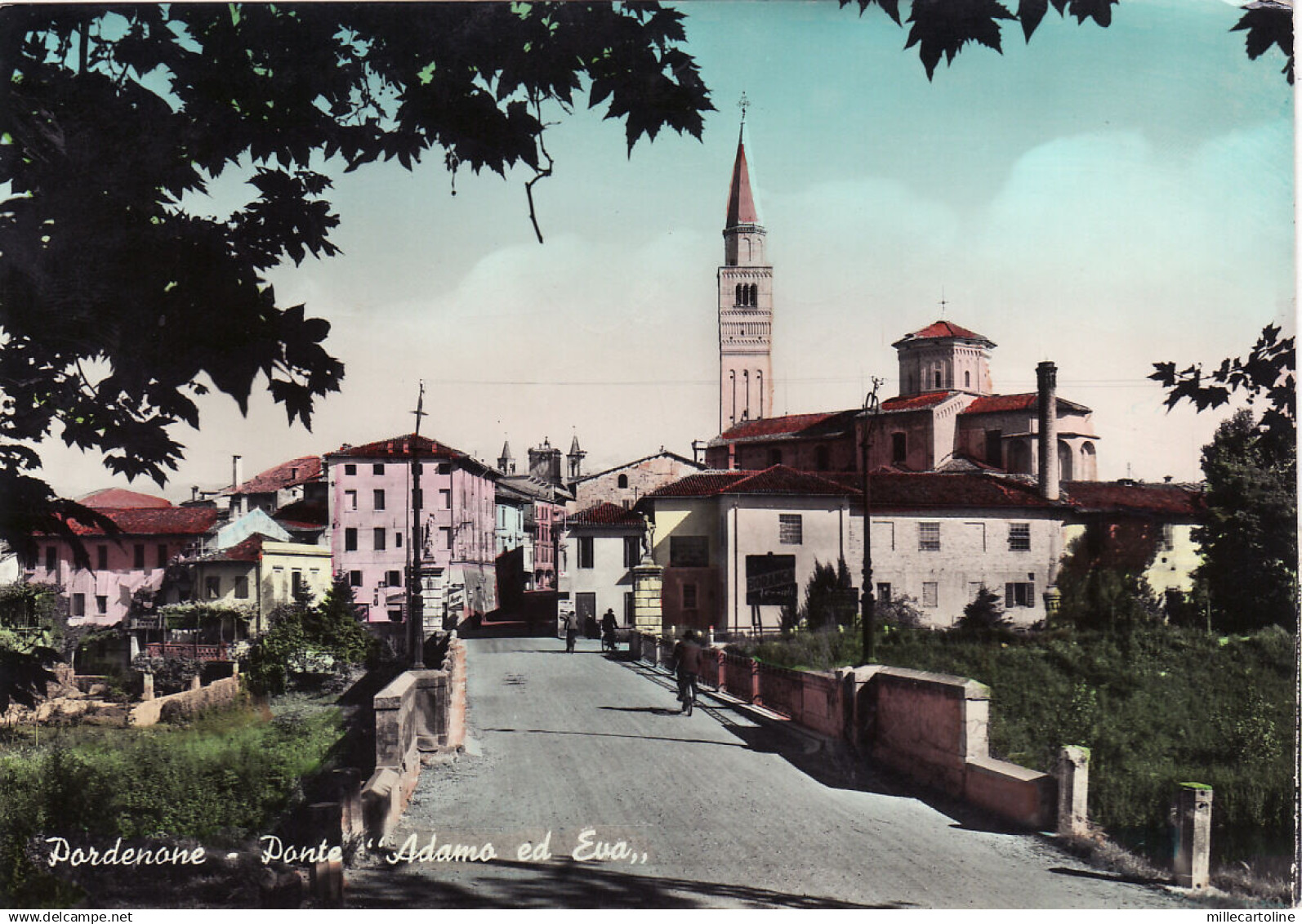 #PORDENONE: PONTE "ADAMO ED EVA"