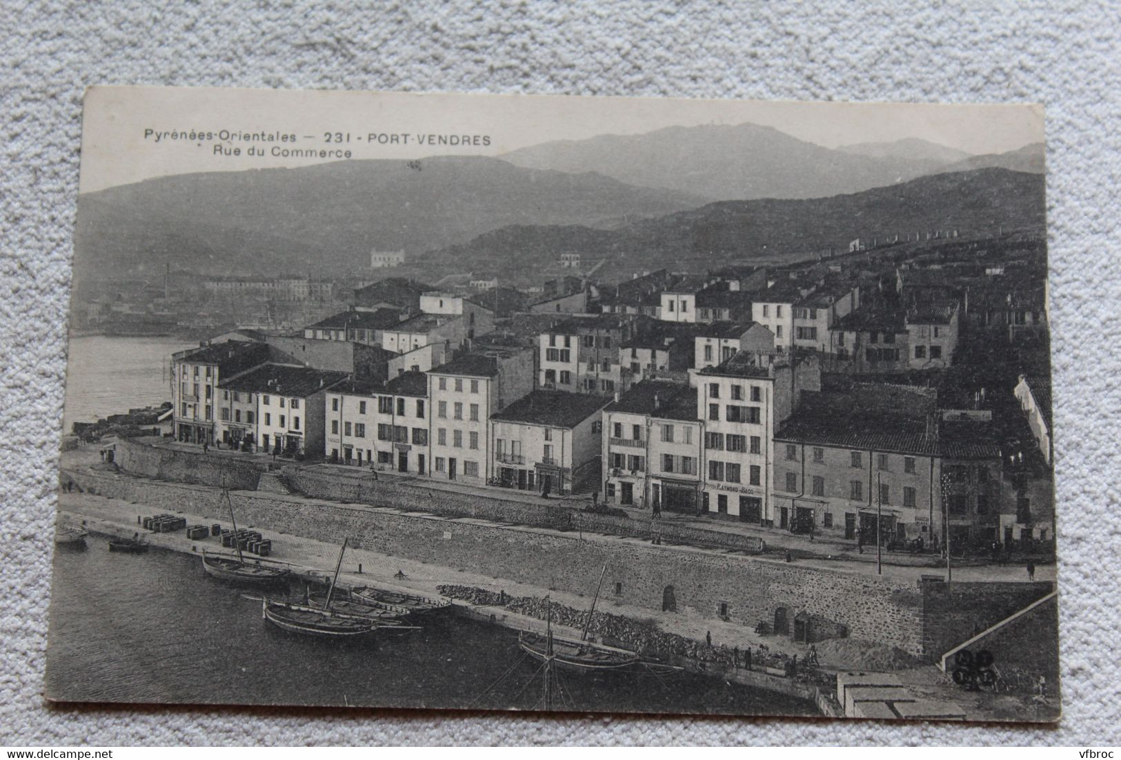 Port Vendres, rue du commerce, Pyrénées orientales 66