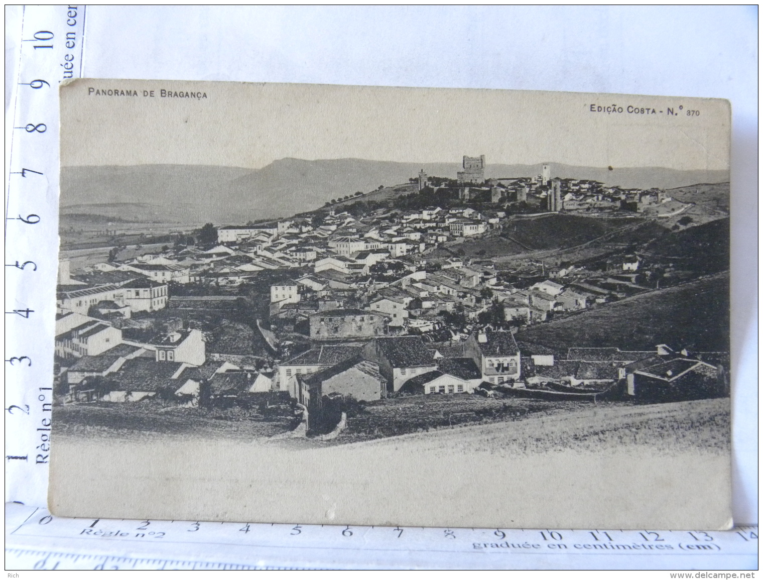 PORTUGAL - panorama de Braganca (carte décollée)