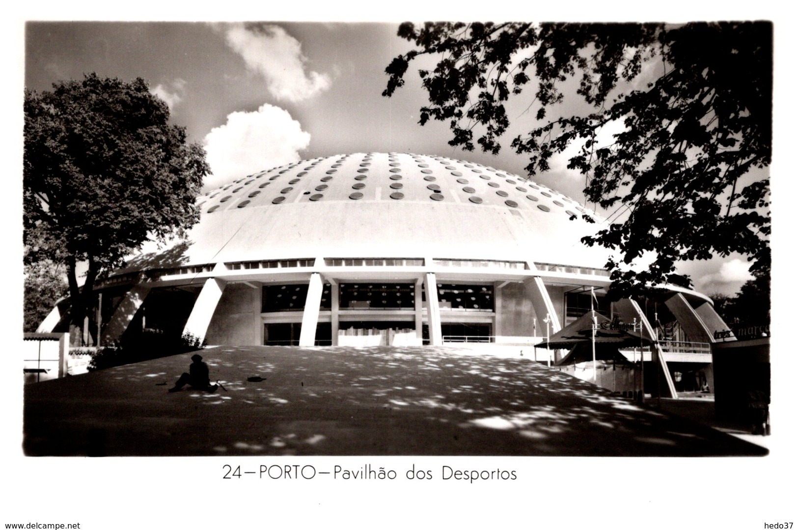 Portugal - Porto - Pavillon des Déportés