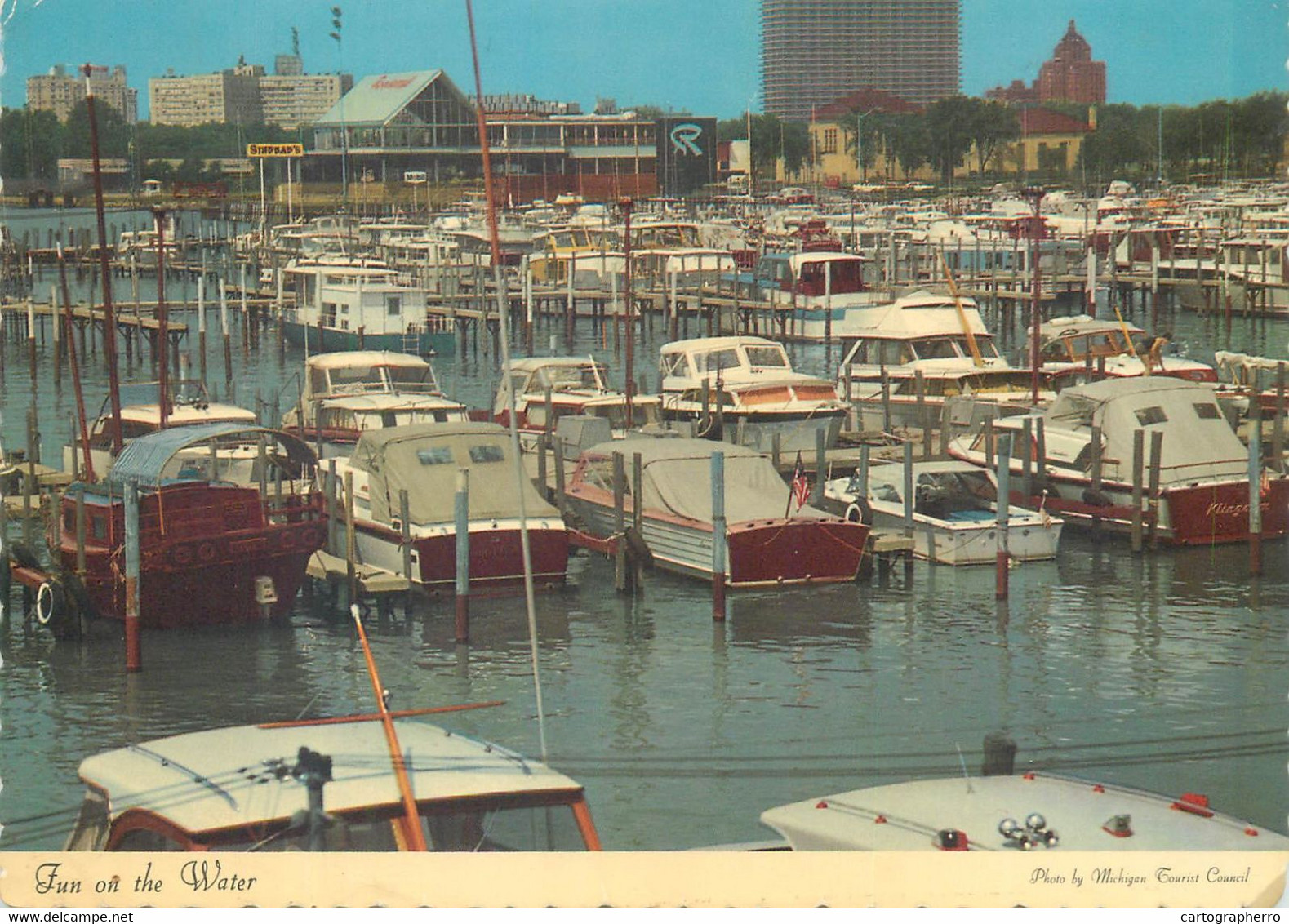 Postcard United States  MI - Michigan  Detroit harbour