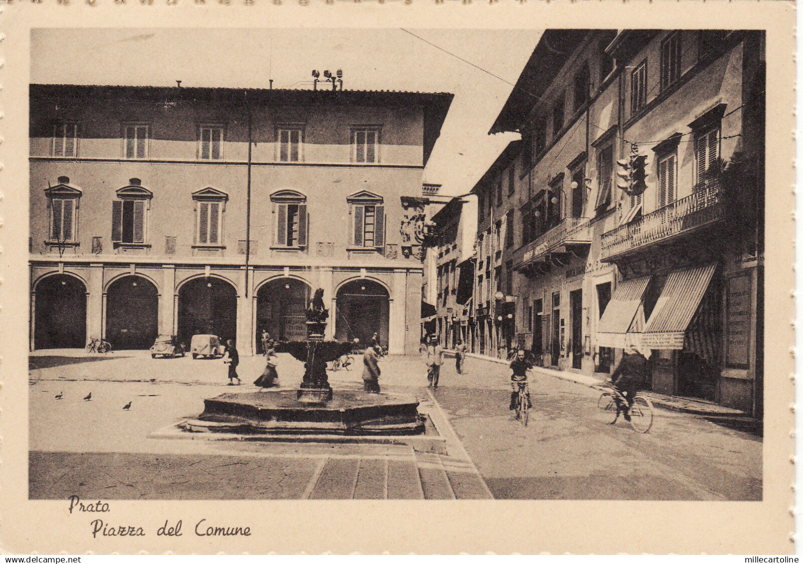 #PRATO: PIAZZA DEL COMUNE