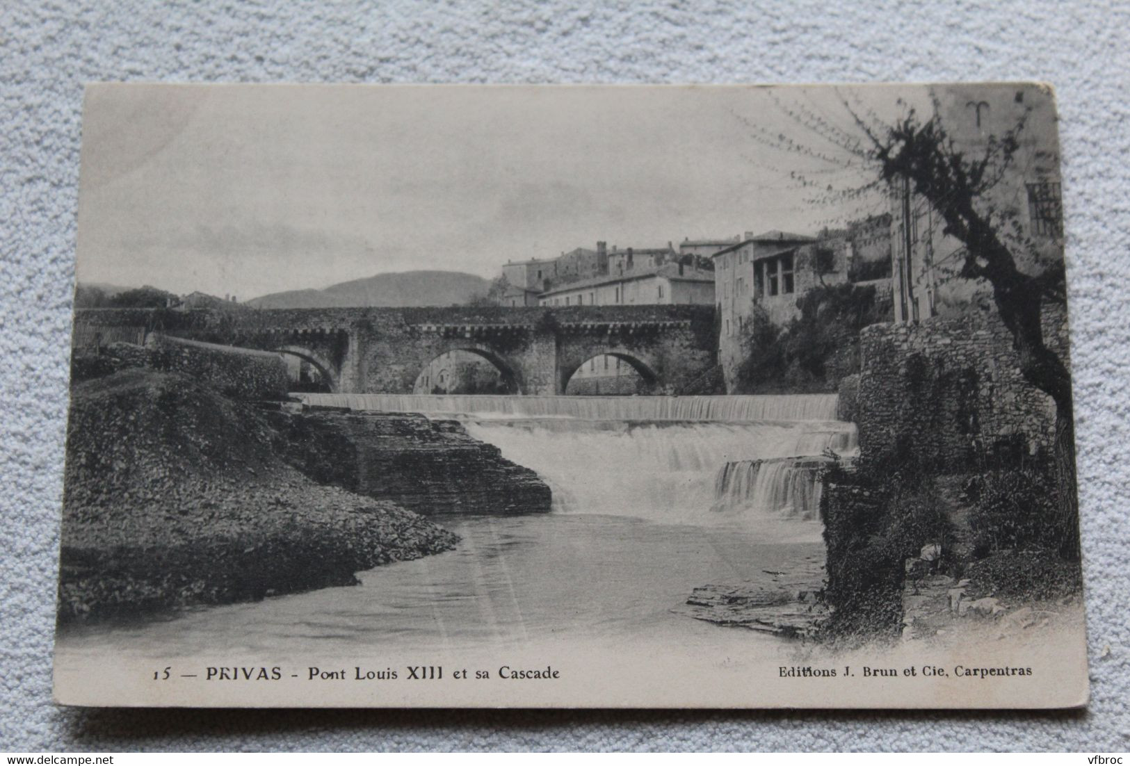 Privas, pont Louis XIII et sa cascade, Ardèche 07