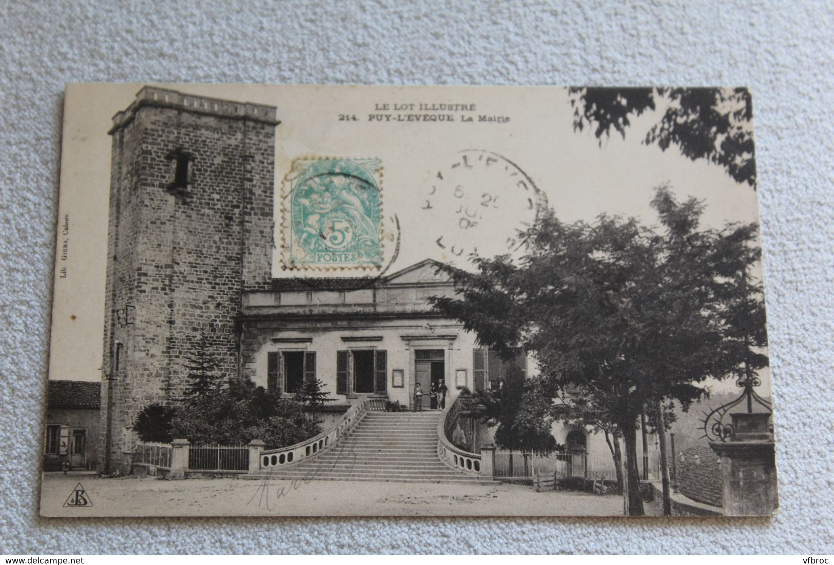 Puy l'Evêque, la mairie, Lot 46