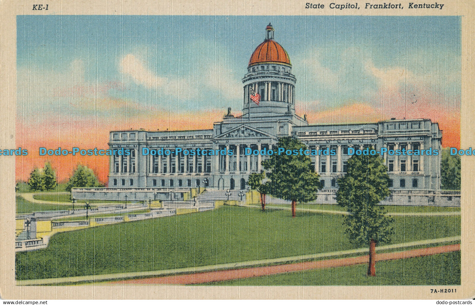 R008453 State Capitol. Frankfort. Kentucky. C. T. Art Colortone