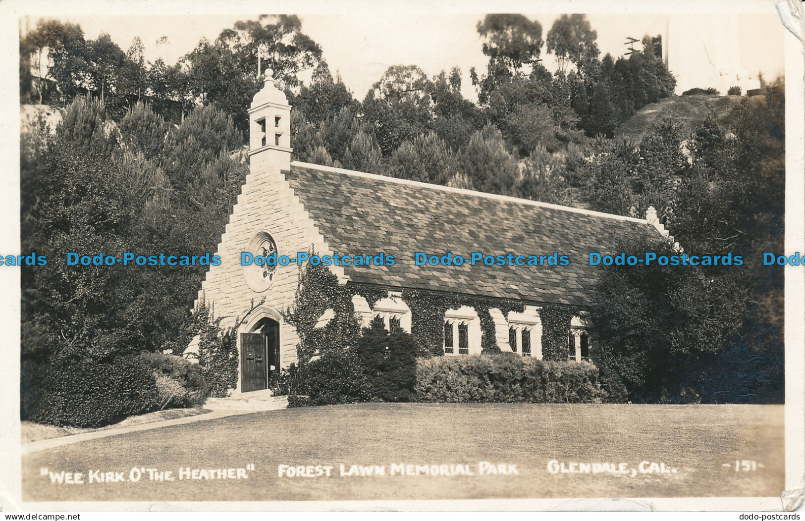 R038141 Wee Kirk O the Heather Forest Lawn Memorial Park. Glendale. 1939