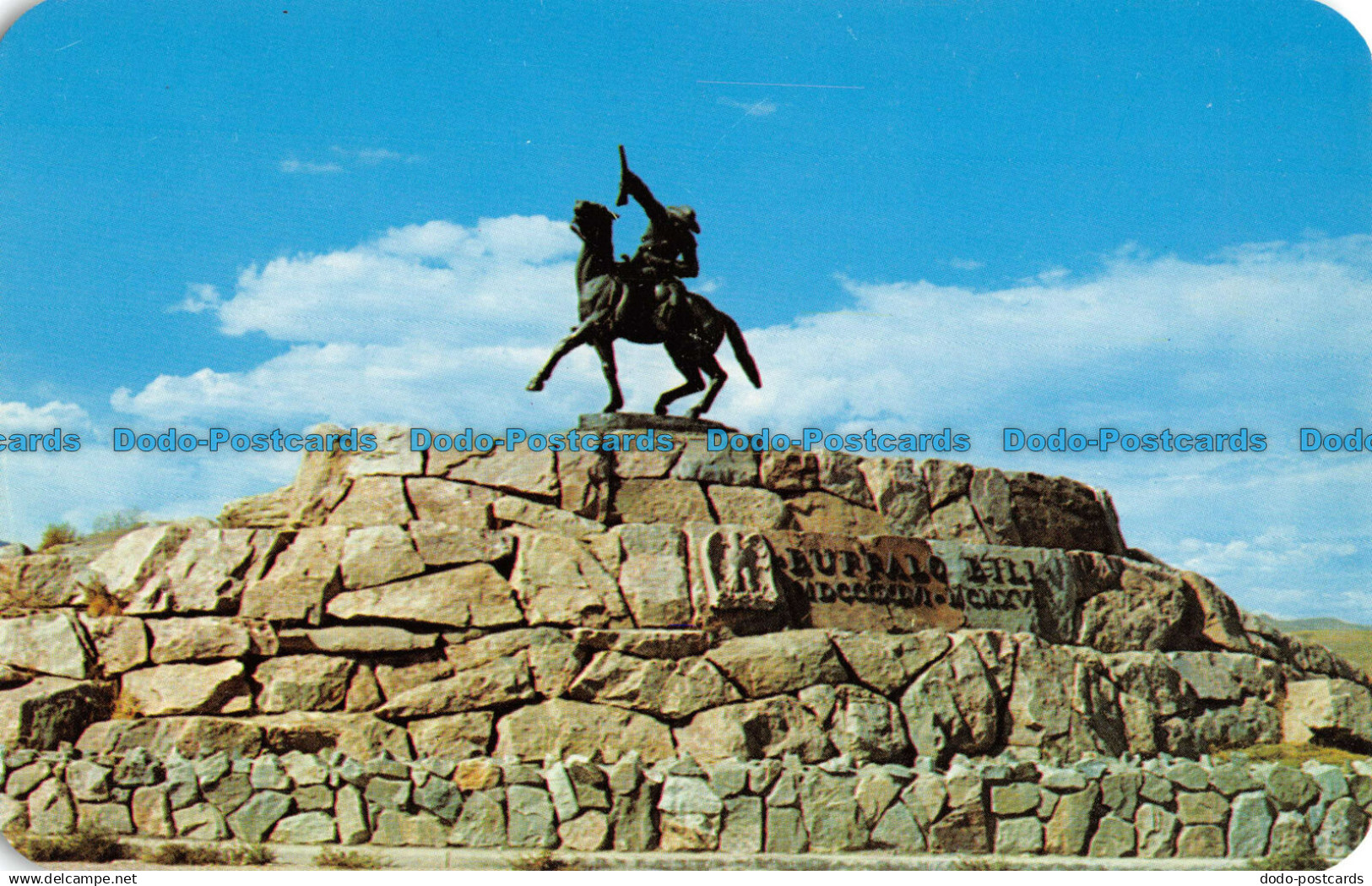 R044408 Buffalo Bill Monument at Cody. Wyoming. Dexter