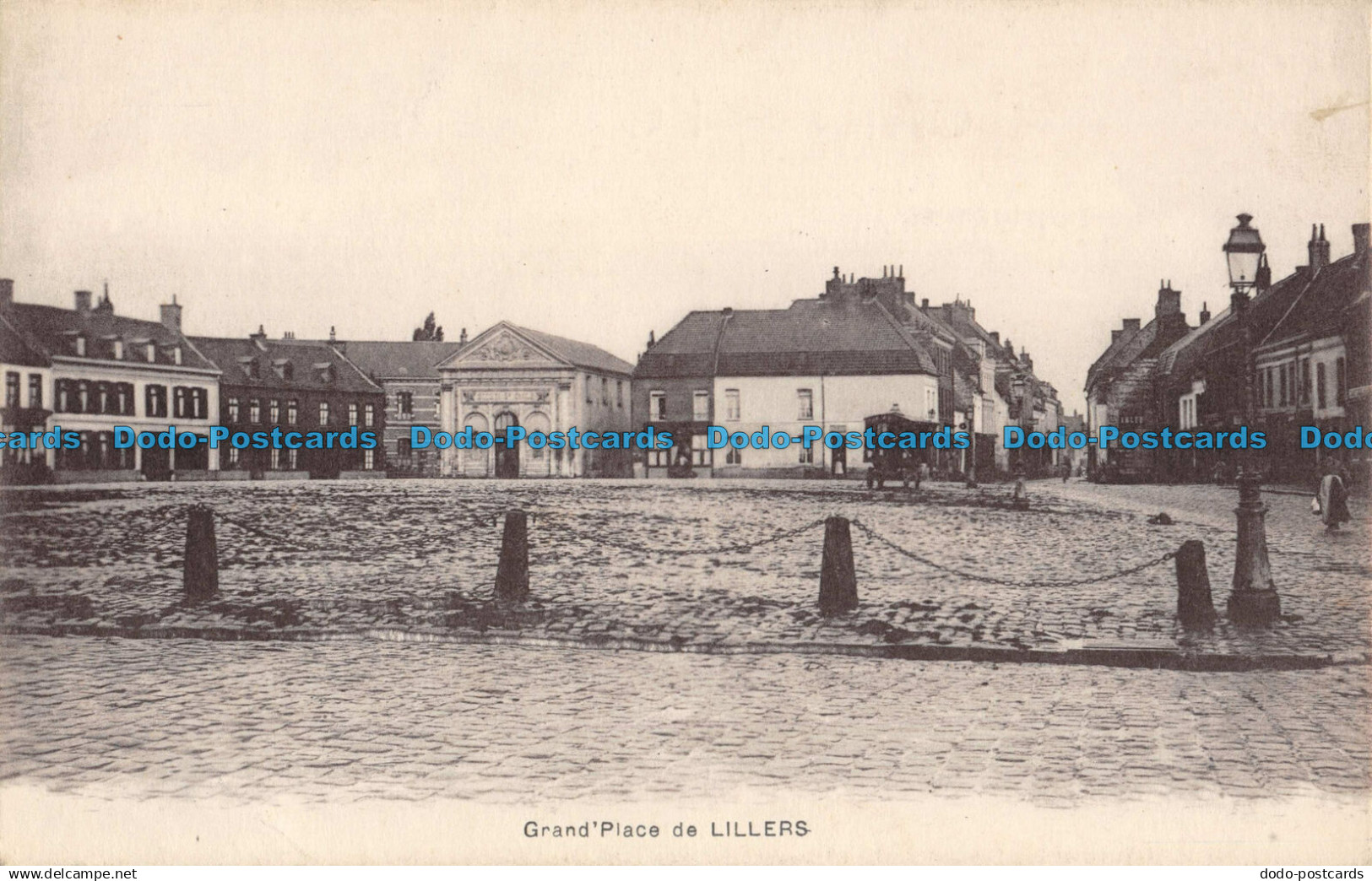 R051422 Grand Place de Lillers. A. Berger Freres