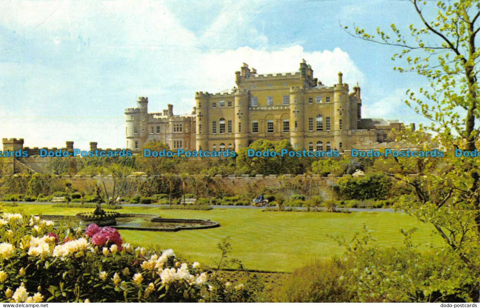 R063847 Fountain Green. Culzean Castle. Ayrshire. Maybole. 1994