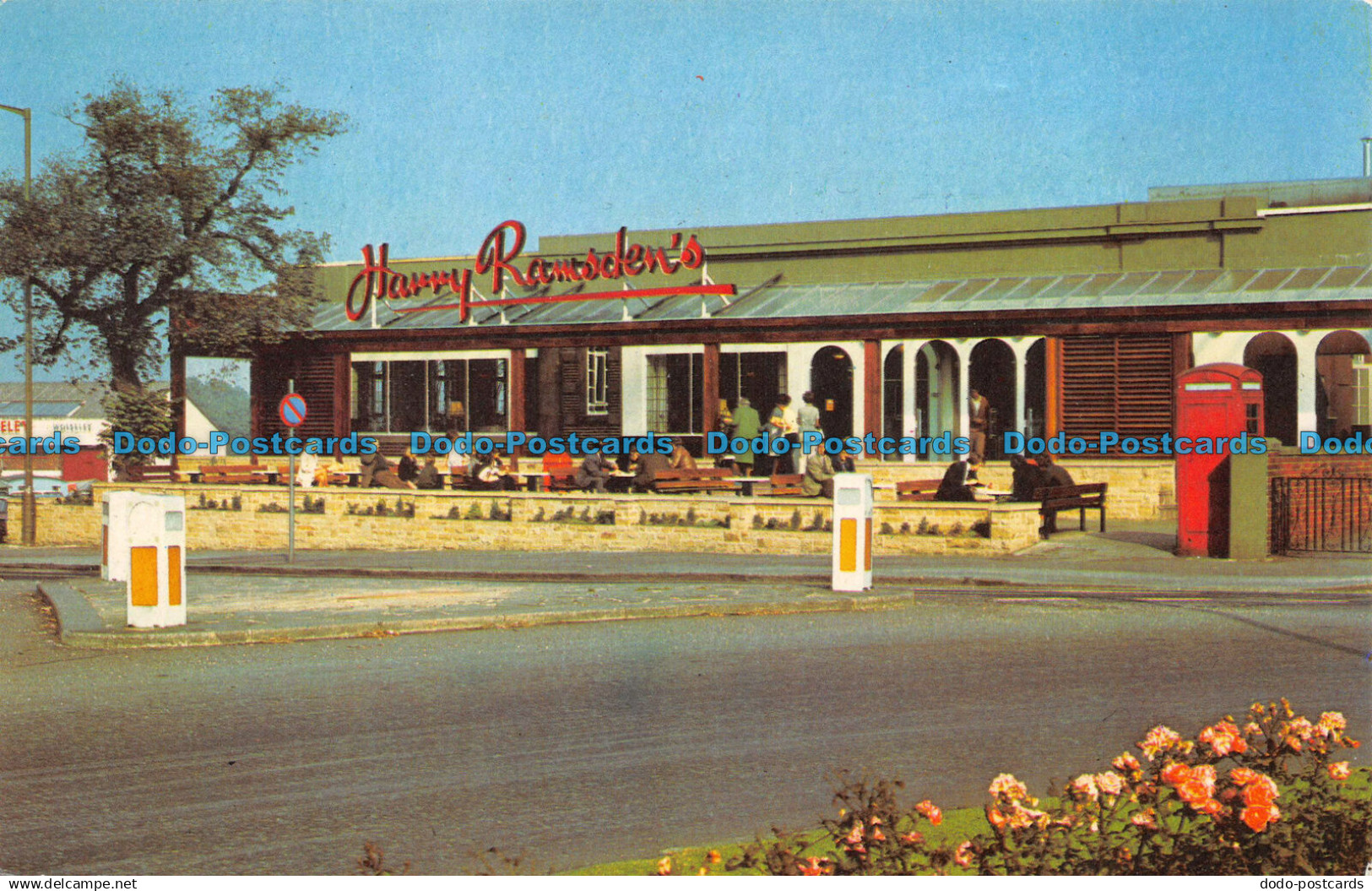 R066336 T biggest chip o ile i Yorkshire. Harry Ramsdens Guiseley. Yorkshire. Di