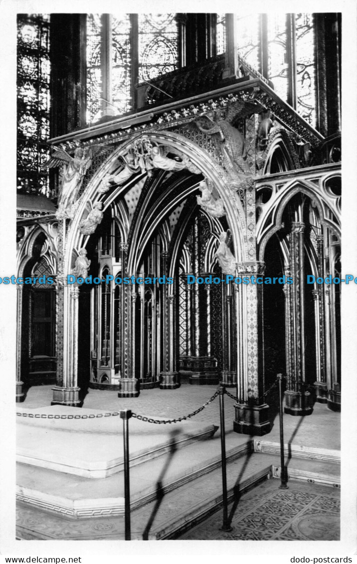 R080407 Paris. La Sainte Chapelle. Chapelle haute. Le reliquaire. Serv. Commerci