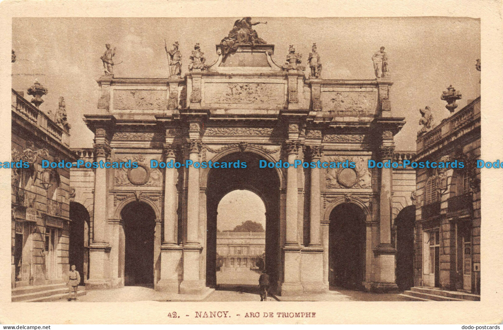 R084864 Nancy. Arc de Triomphe. No 42