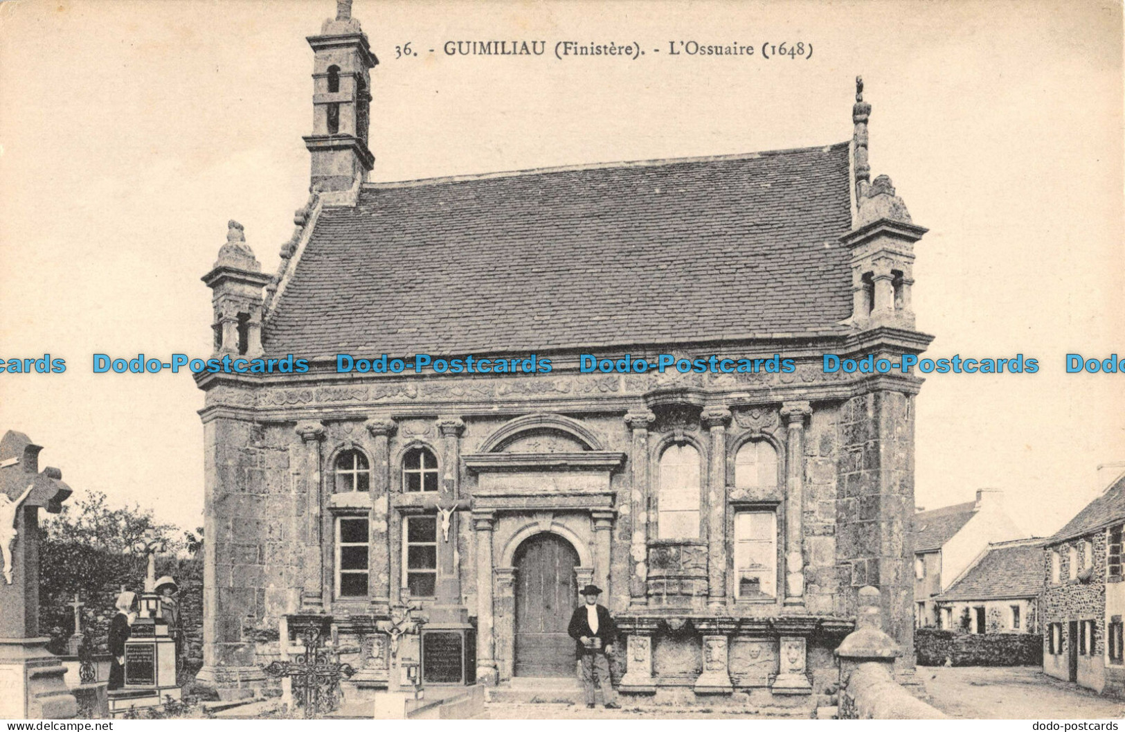 R085964 Guimiliau. Finistere. LOssuaire. J. P