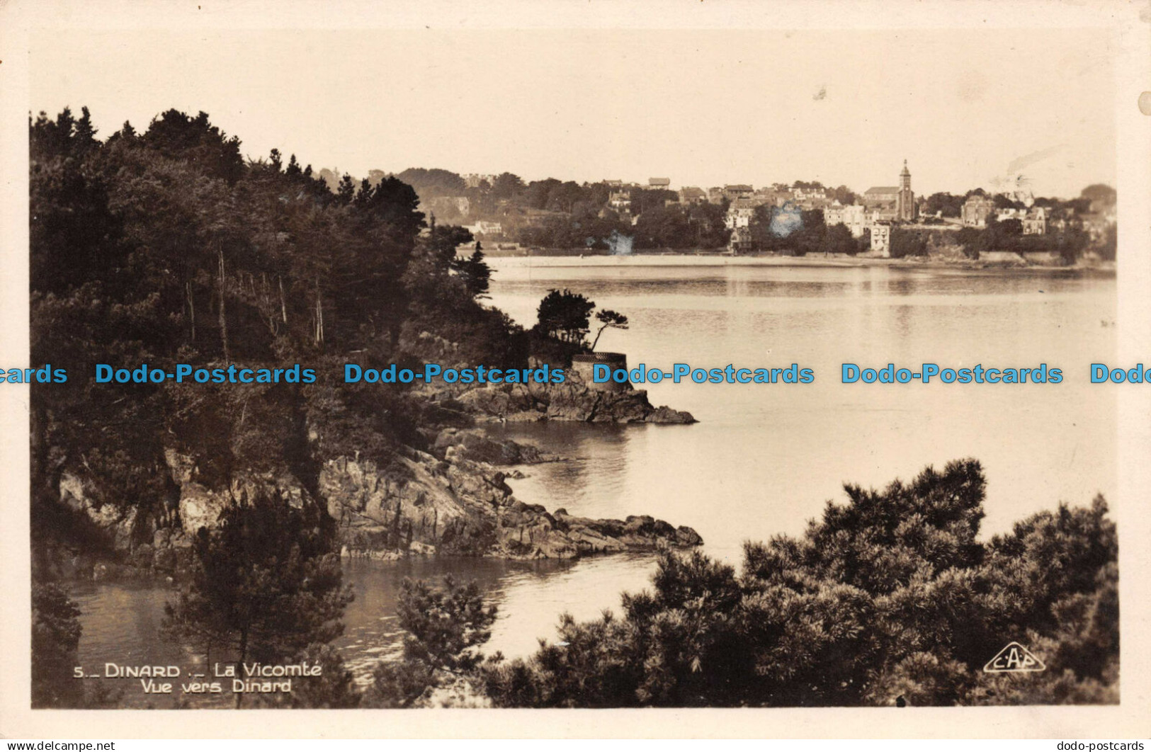 R101969 S. Dinard. La Vicomte. Vue vers Dinard. RP. C. A. P